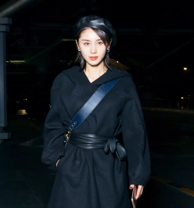 今年秋冬最chic！原來短發(fā)和帽子這么配??！